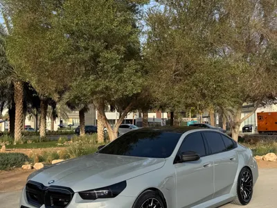 2025 BMW M Series M5