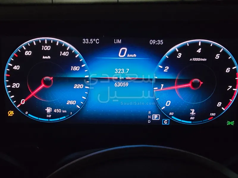 2021 مرسيدس - بنز جي إل بي 200