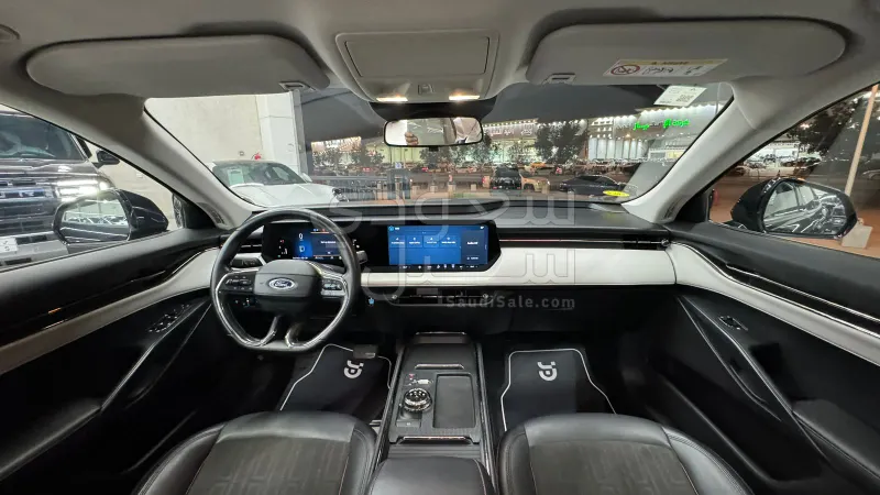 2023 Ford Taurus Trend