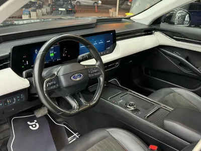 2023 Ford Taurus Trend