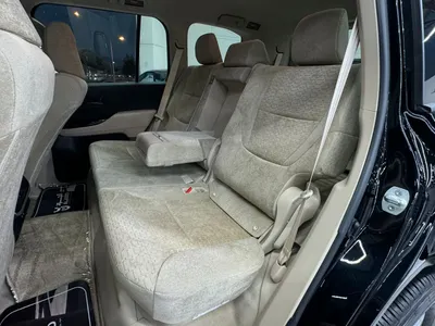 2025 Toyota Land Cruiser GXR 2