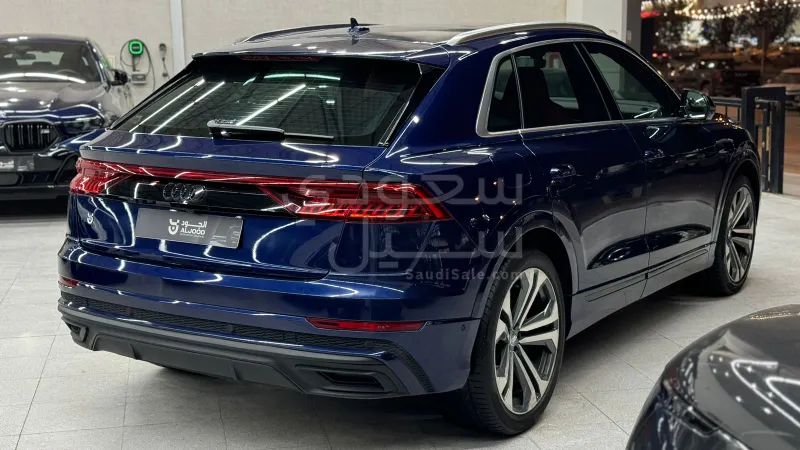2020 Audi Q8 S Line