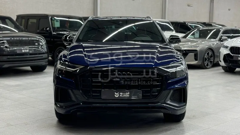 2020 Audi Q8 S Line