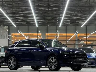 2020 Audi Q8 S Line