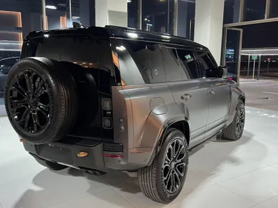 2026 Land Rover Defender Octa