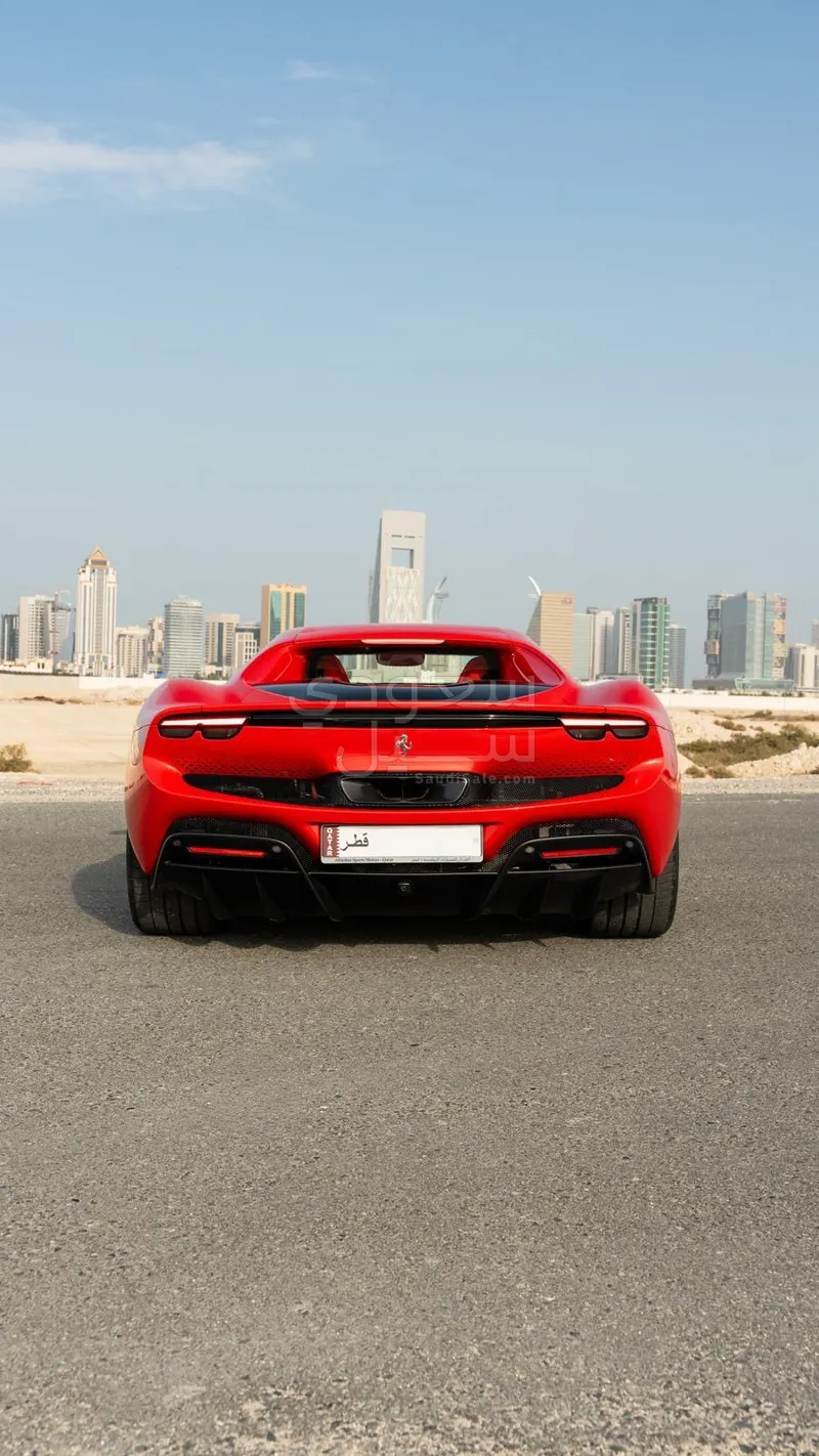 2025 فيراري جي تي بي 296