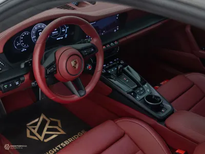 2025 بورش 911 كاريرا جي تي اس
