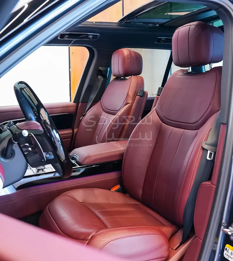 2024 Land Rover Range Rover HSE