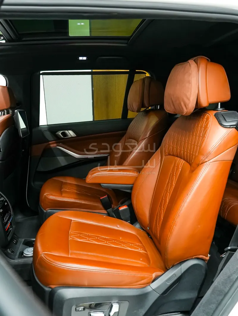 2019 BMW X Series 7