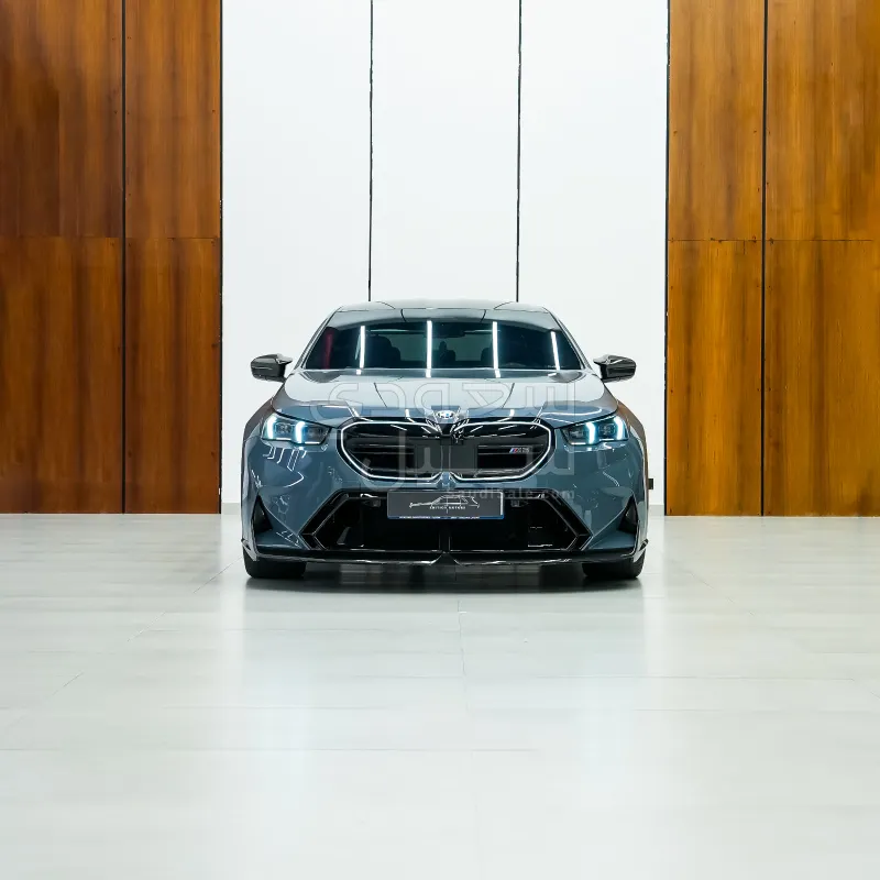 2025 BMW M Series M5