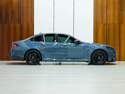 2025 BMW M Series M5