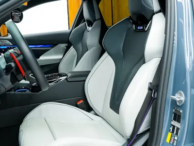 2025 BMW M Series M5