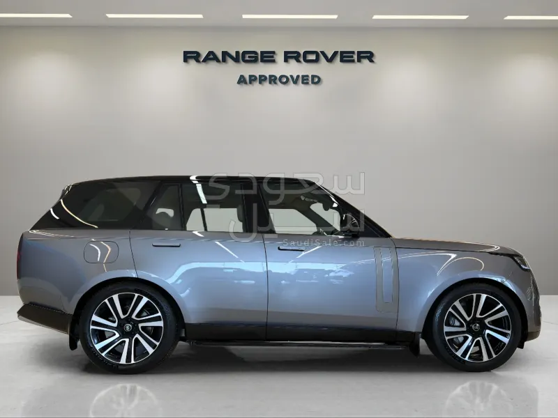 2025 Land Rover Range Rover Vogue SE