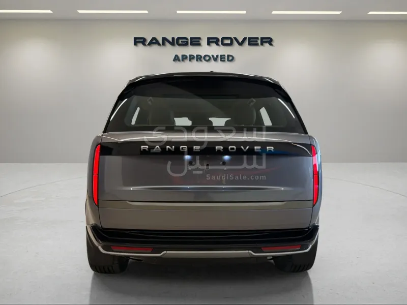 2025 Land Rover Range Rover Vogue SE