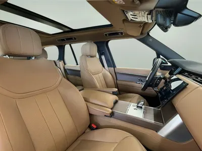 2025 Land Rover Range Rover Vogue SE
