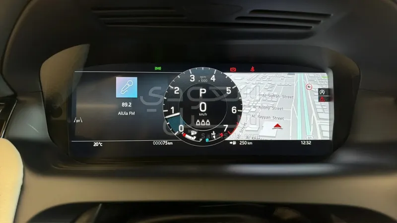 2025 Land Rover Discovery Sport