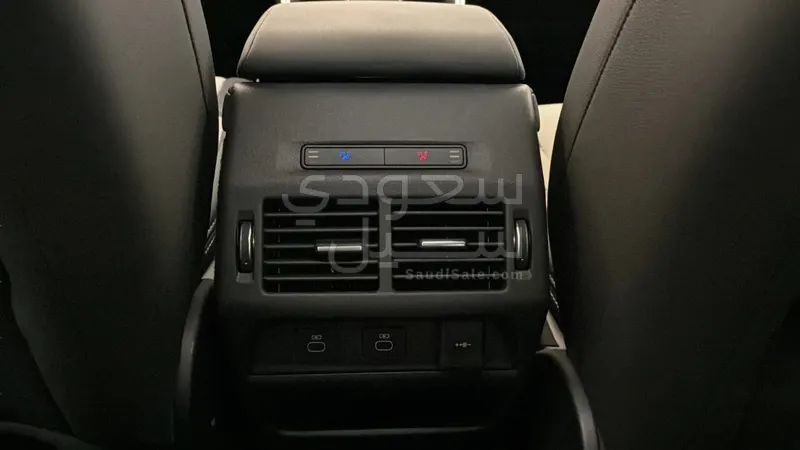 2025 Land Rover Discovery Sport