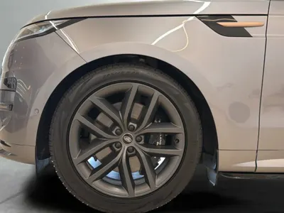 2024 Land Rover Range Rover Sport HSE