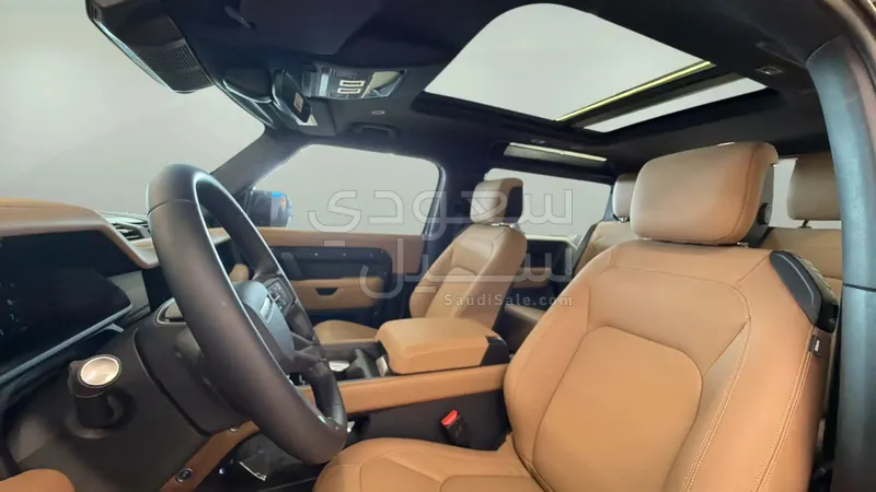 2025 Land Rover Defender 90
