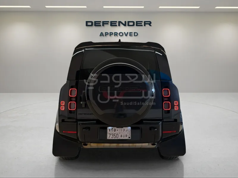 2025 Land Rover Defender X