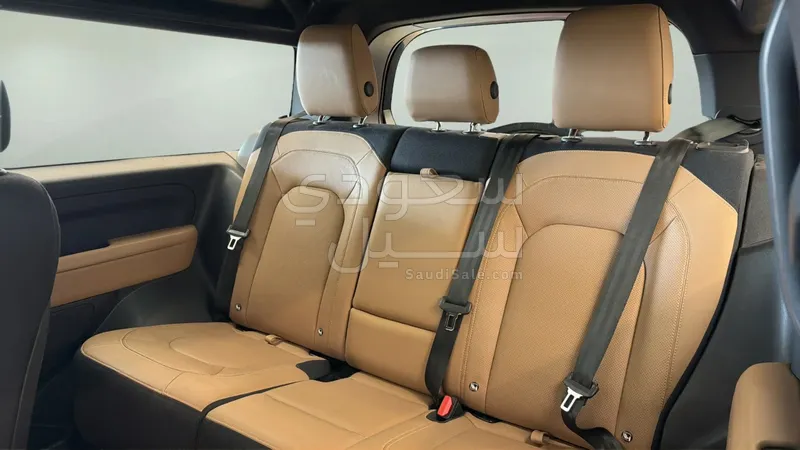 2025 Land Rover Defender X