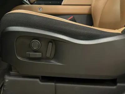 2025 Land Rover Defender X
