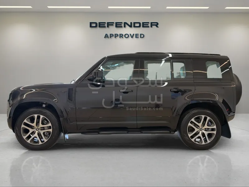 2025 Land Rover Defender 110