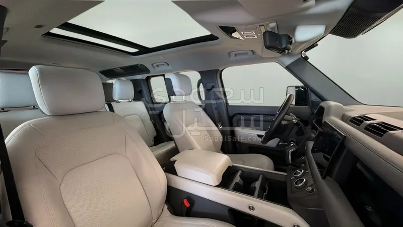 2025 Land Rover Defender 110