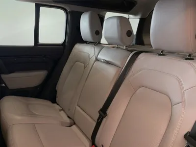 2025 Land Rover Defender 110