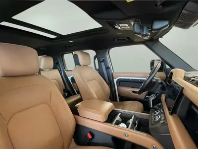 2025 Land Rover Defender 130