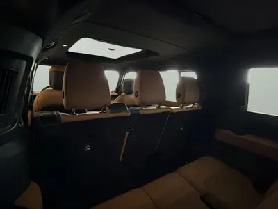 2025 Land Rover Defender 130