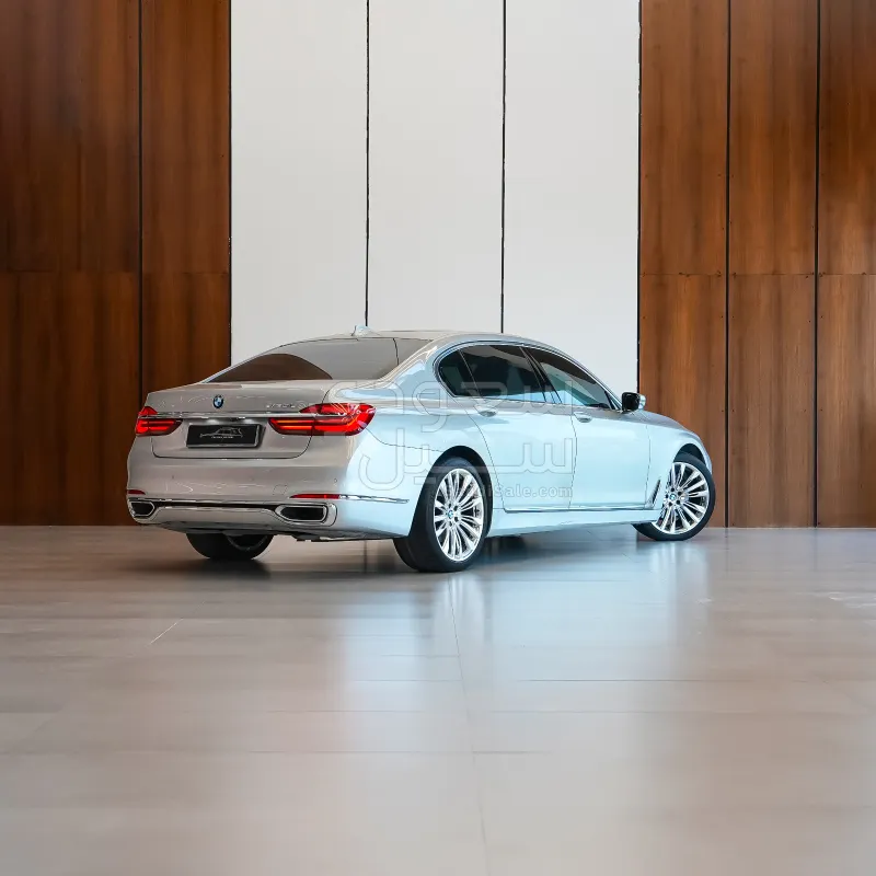 2018 BMW 7 Series 730Li