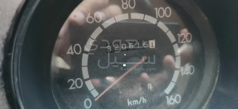 1985 تويوتا لاند كروزر اف جي 40