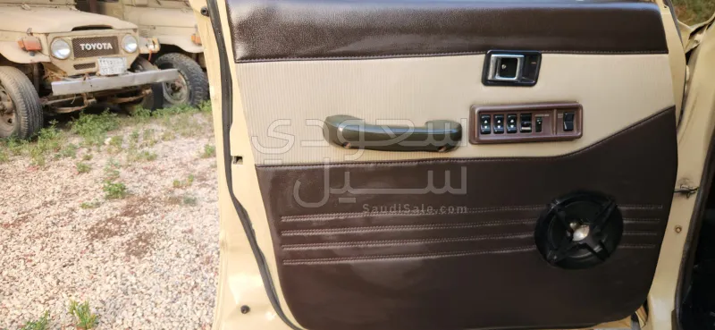 1985 تويوتا لاند كروزر اف جي 40