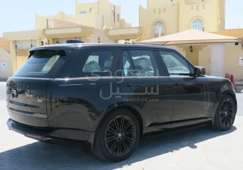 2023 لاند روفر رينج روفر فوج اوتوبيوغرافي