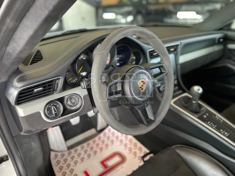 2018 بورش 911 جي تي 3