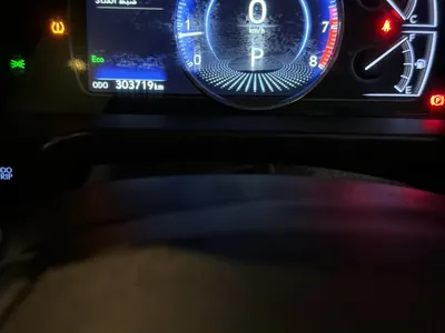 2020 لكزس آي إس 250