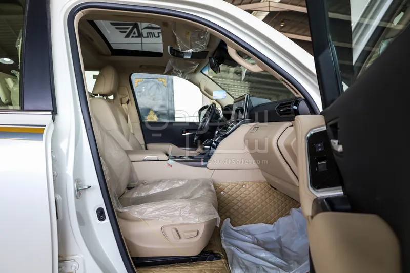 2024 Toyota Land Cruiser VXR