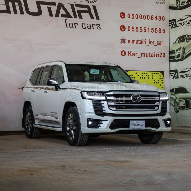 2024 Toyota Land Cruiser VXR