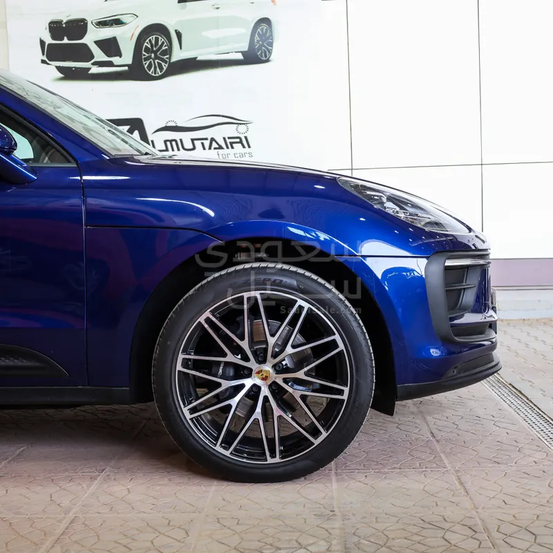 2025 Porsche Macan