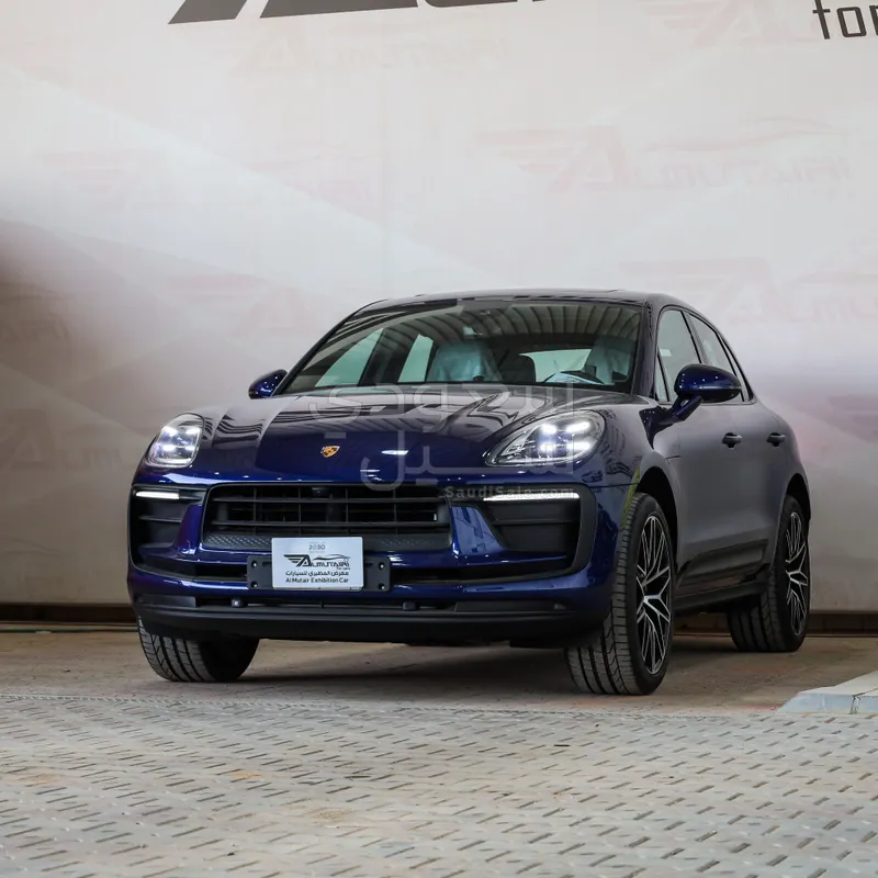 2025 Porsche Macan
