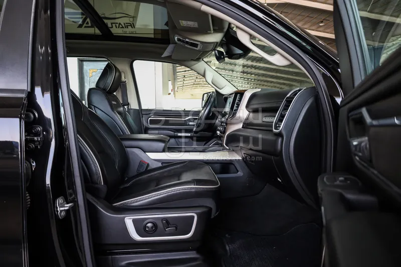 2022 Dodge Ram Laramie