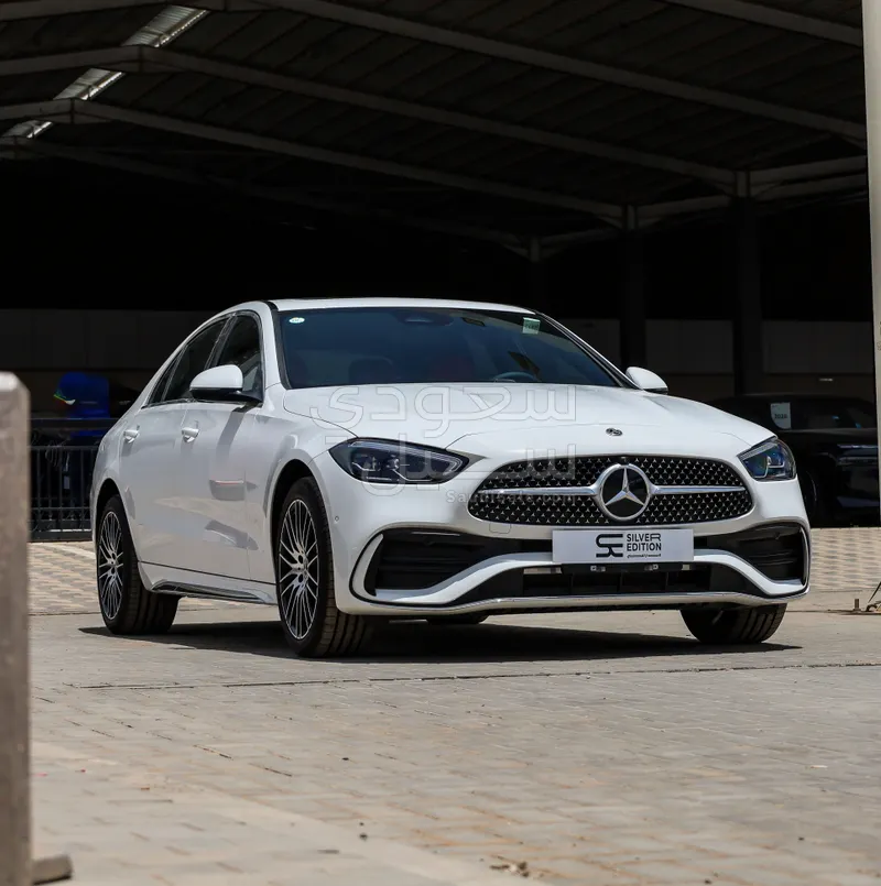 2025 Mercedes-Benz C 200