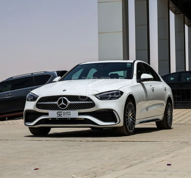2025 Mercedes-Benz C 200
