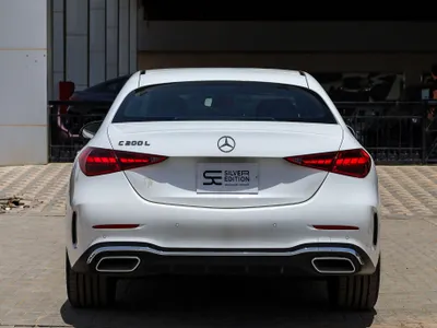 2025 Mercedes-Benz C 200