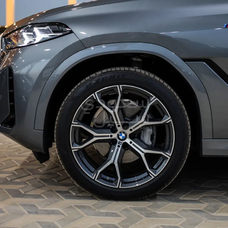 2026 BMW X Series 6 M Kit