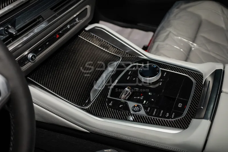 2026 BMW X Series 6 M Kit
