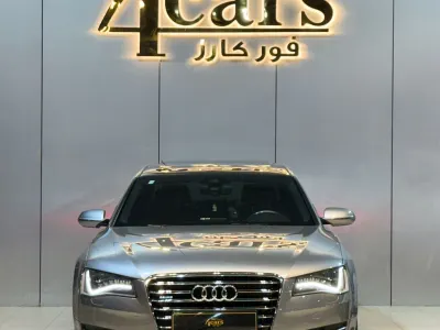2012 اودي اي 8 ال