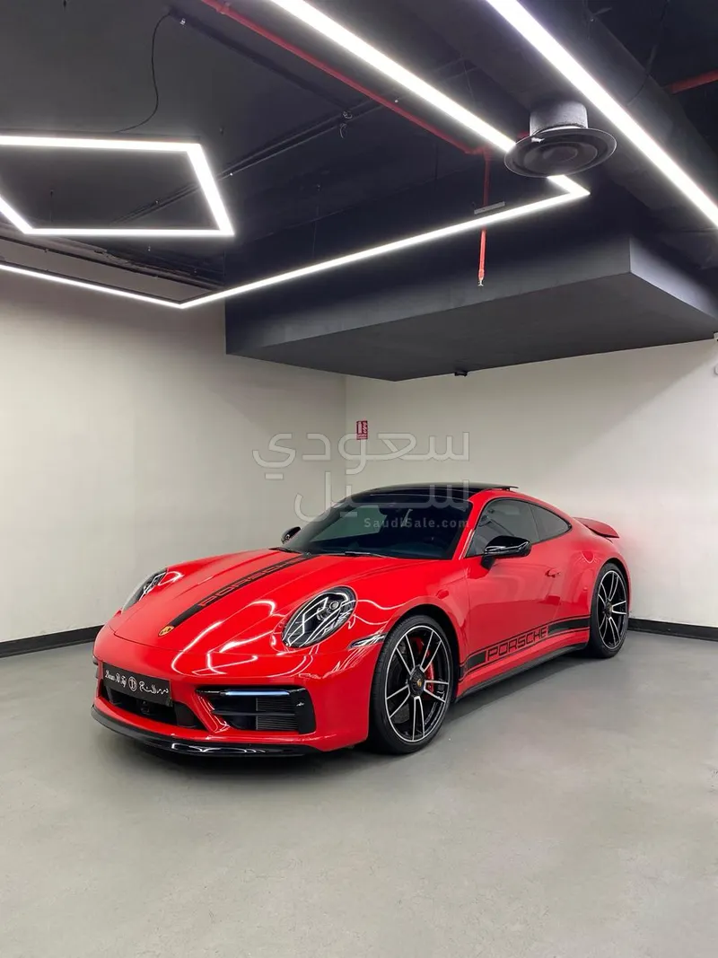 2024 بورش 911 كاريرا 4 جي تي اس