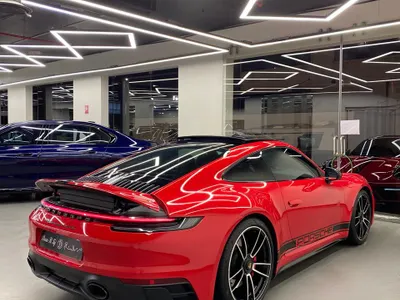 2024 بورش 911 كاريرا 4 جي تي اس